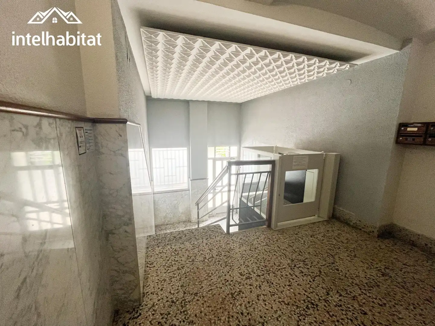 Piso en venta en Gandia con Terraza, Amueblado y Balcón
