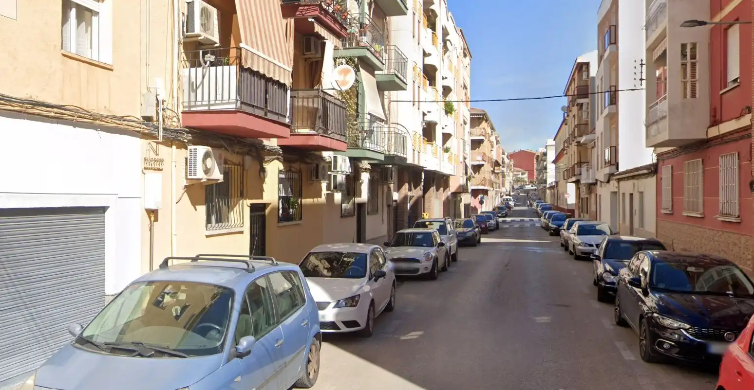 Außenansicht von Wohnungen zum Verkauf in Linares