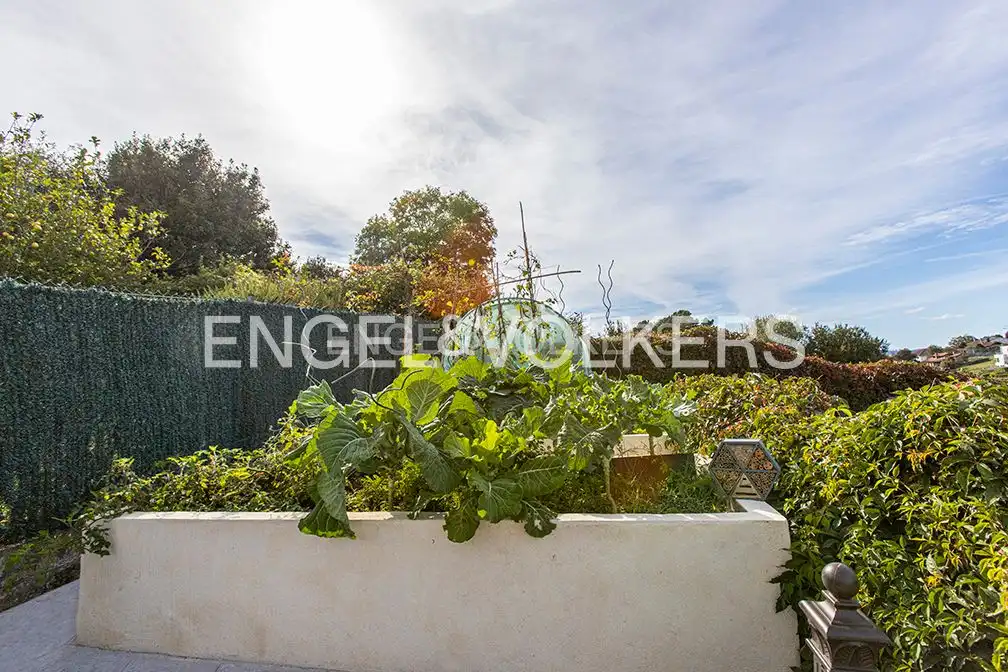 Terraza de Casa o chalet en venta en Gijón  con Calefacción, Jardín privado y Terraza