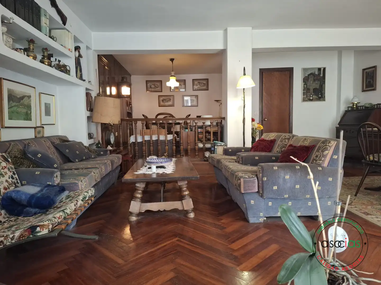 Sala d'estar de Pis en venda en Gijón  amb Calefacció, Parquet i Terrassa