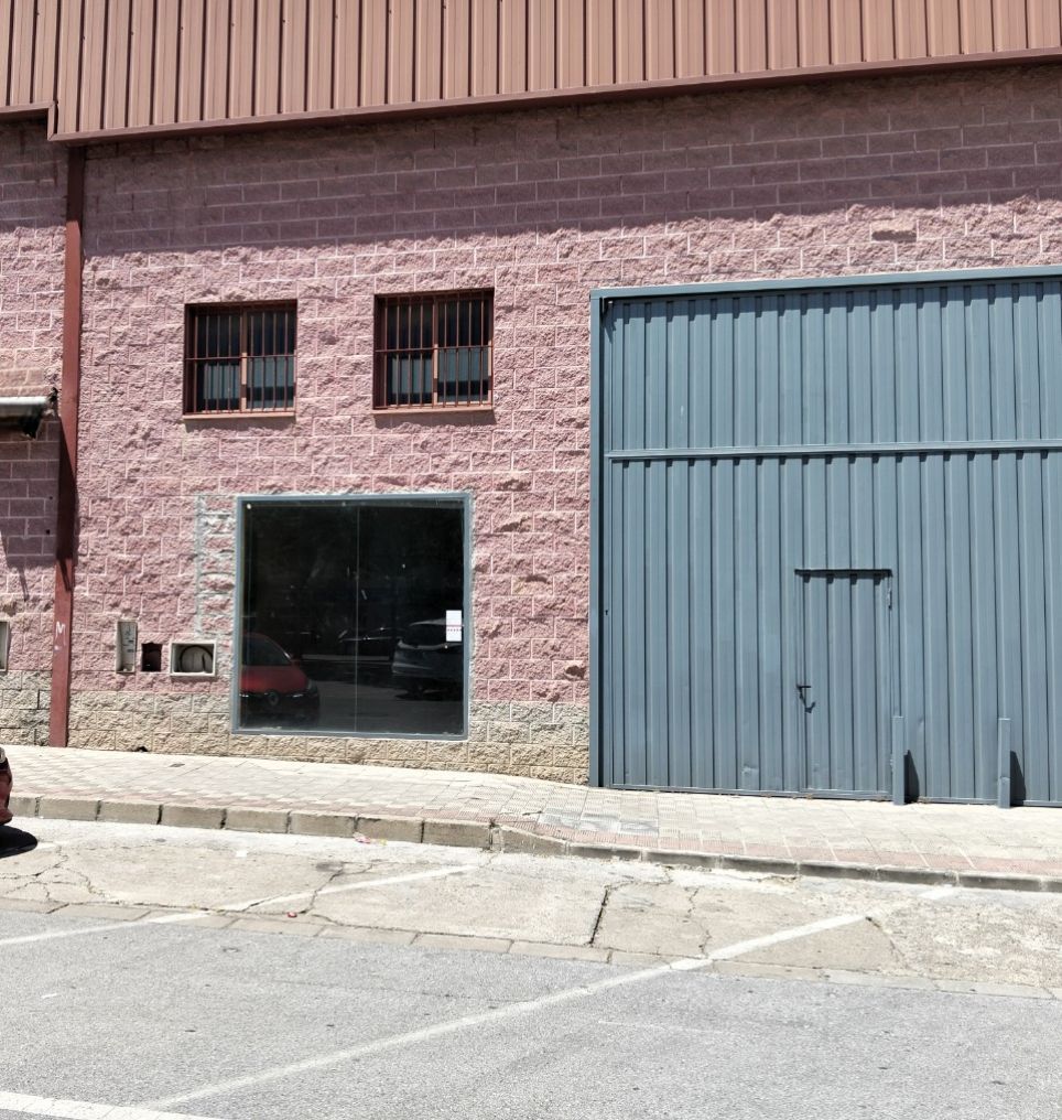 Exterior view of Industrial buildings to rent in Montequinto
