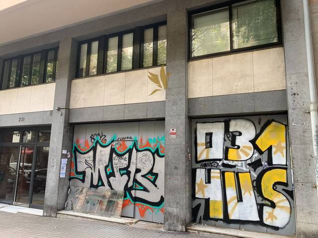 Local comercial en Alquiler en CALLE DE ROGER DE FLOR en El Camp d'en Grassot i Gràcia Nova