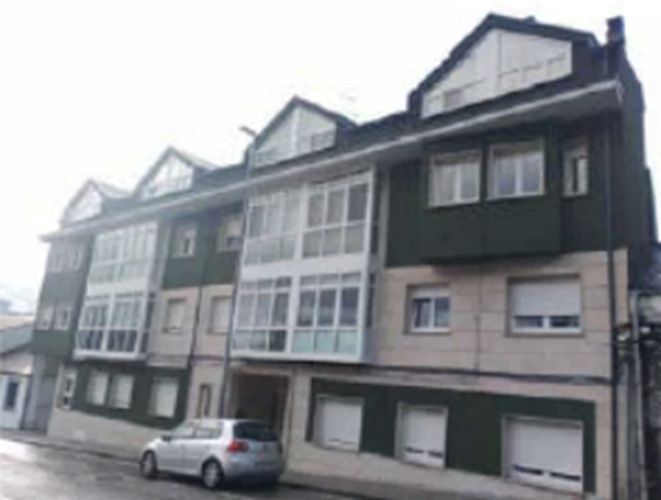 Vista exterior de Piso en venta en Lugo Capital con Trastero