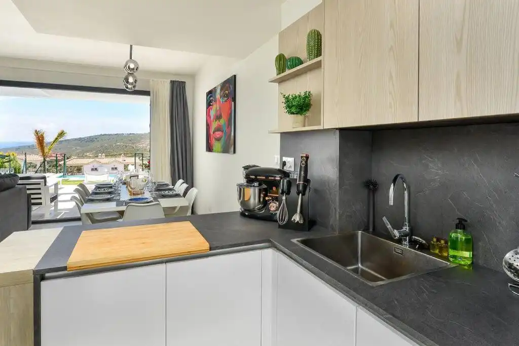 Kitchen of Detached homes for sale in Manilva  with Air Conditioner, Private garden and Terrace