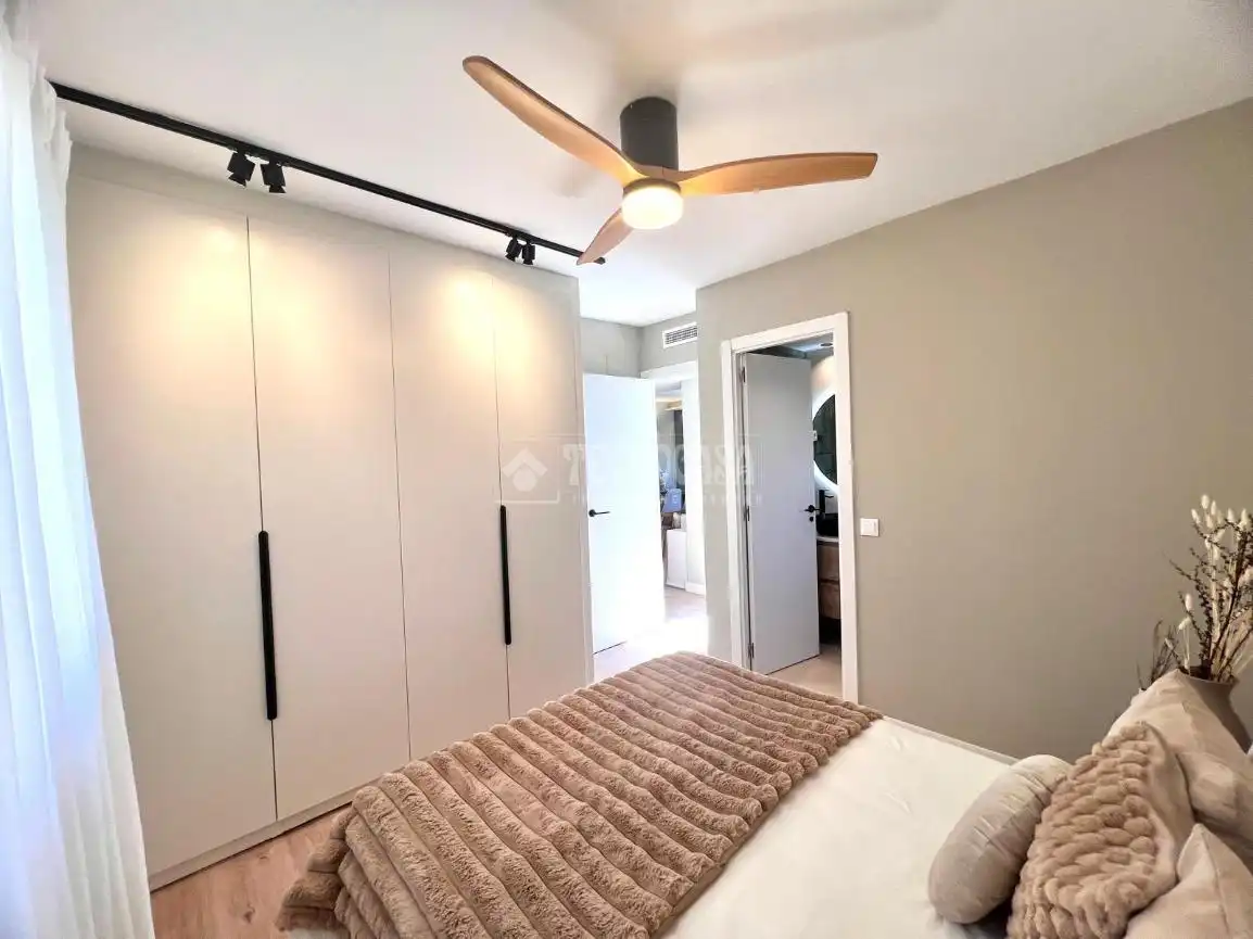 Habitación de Piso en venta en Madrid con Aire acondicionado y Calefacción