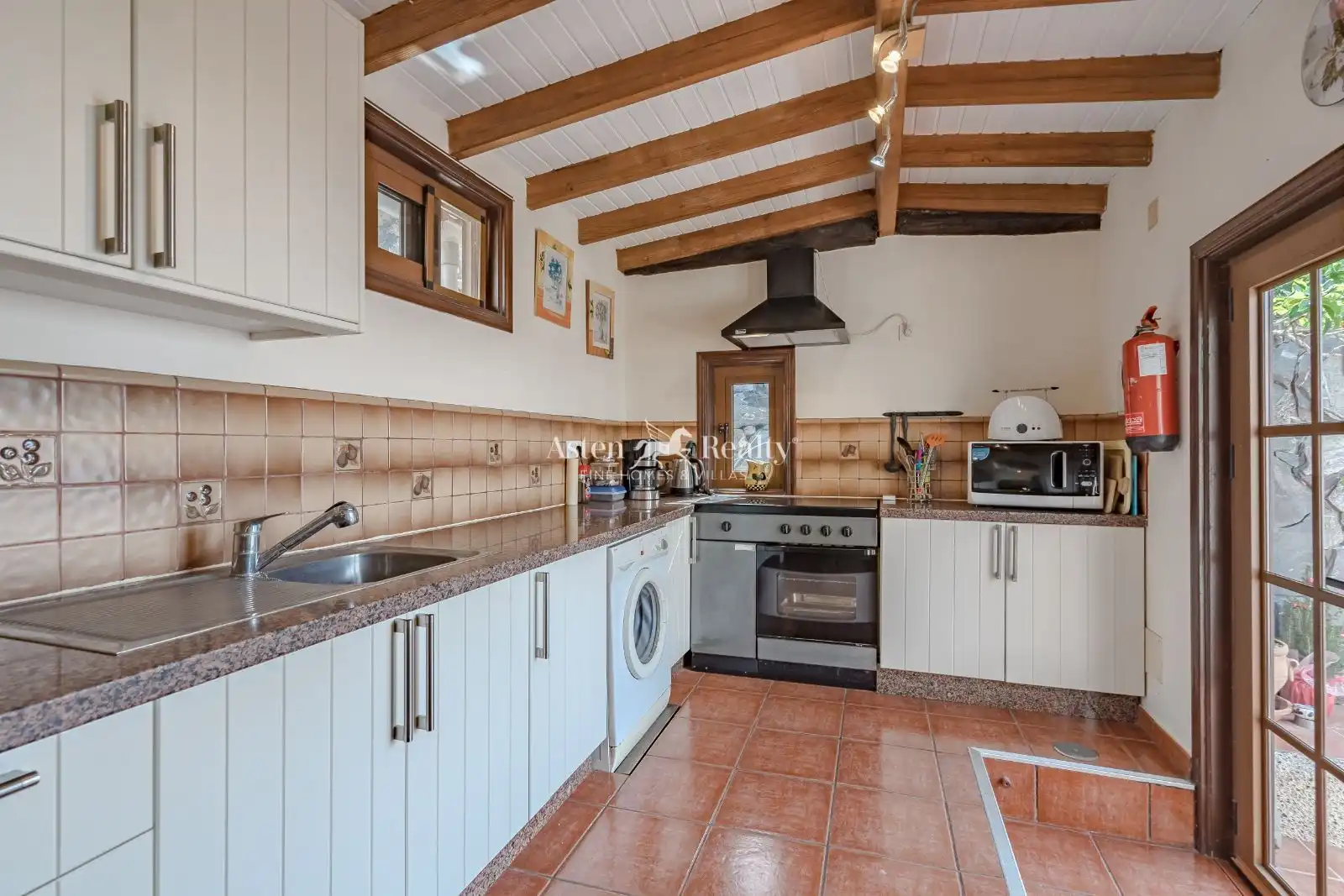 Cocina de Casa o chalet en venta en Adeje con Aire acondicionado, Terraza y Piscina