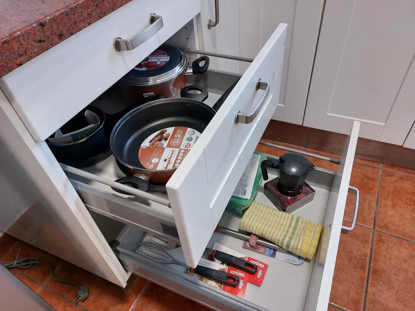 Cocina de Piso para compartir en San Cristóbal de la Laguna con Terraza y Alarma