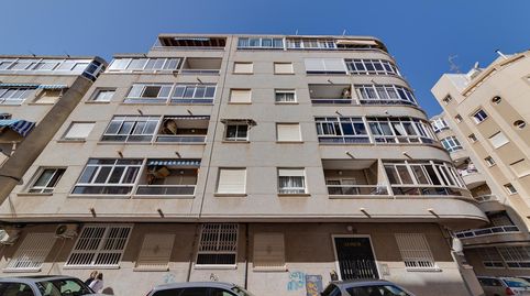 Foto 3 de Apartament en venda a Antonio Machado, Torrevieja