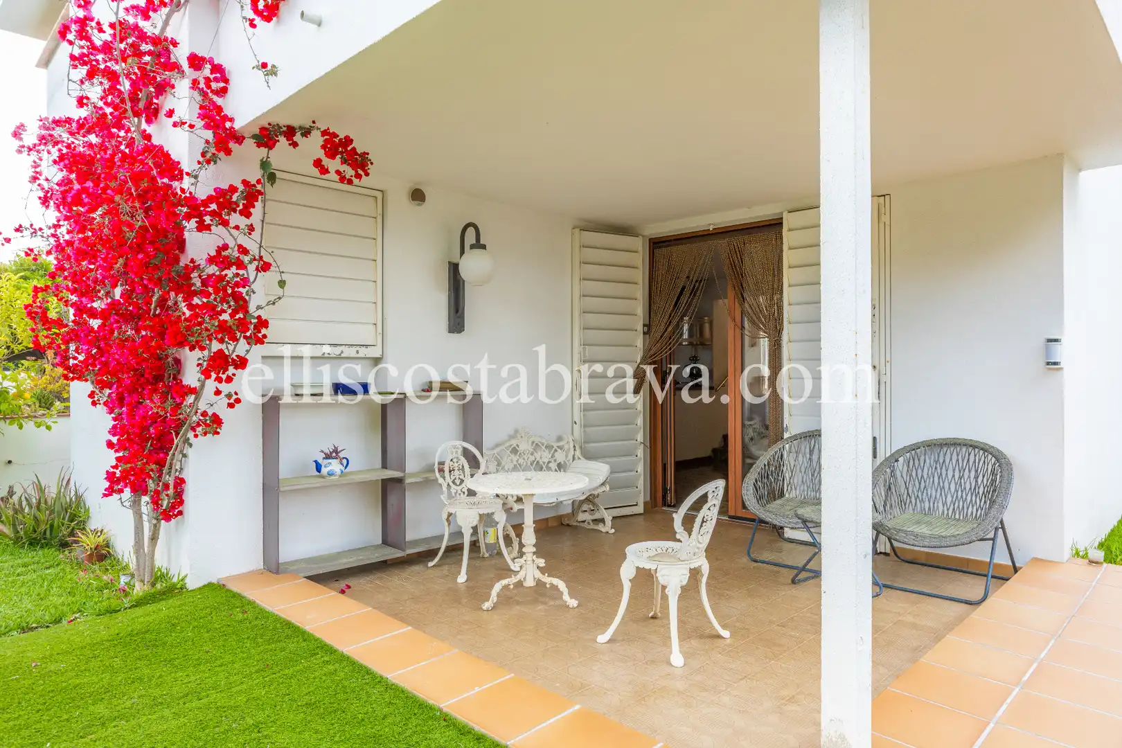 Jardí de Casa o xalet en venda en L'Escala amb Aire condicionat, Calefacció i Jardí privat