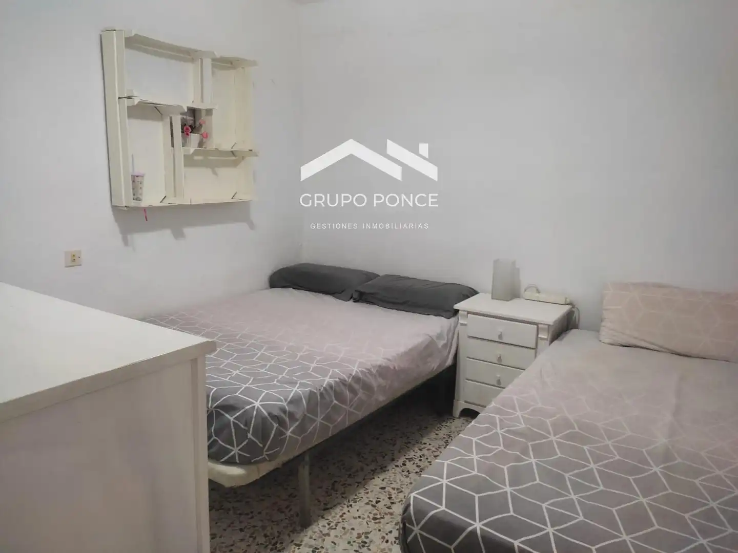 Habitación de Terreno en venta en Rota