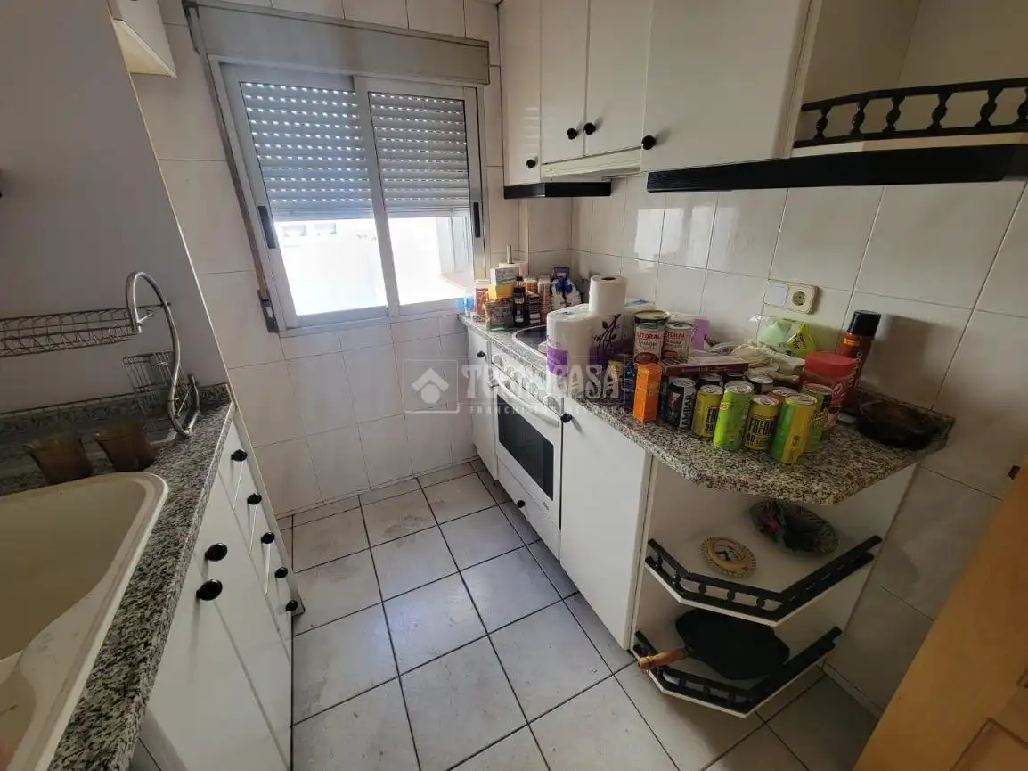 Kitchen of Flat for sale in Zaragoza  with Air Conditioner
