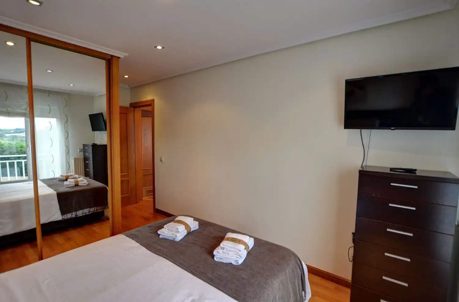 Bedroom of Flat for sale in Carreño  with Heating, Private garden and Terrace