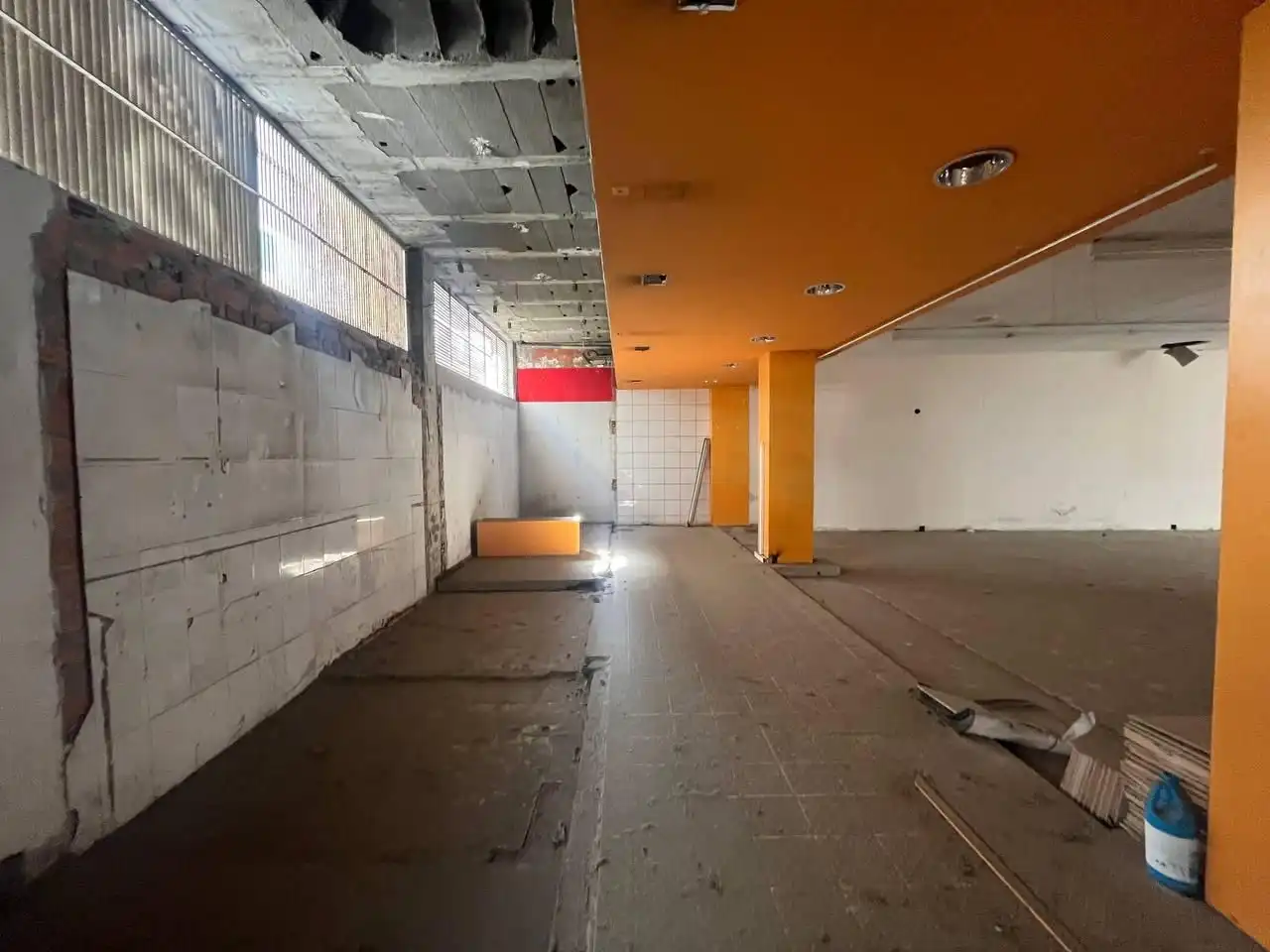 Local comercial en venta en Carrer Bernat Metge, imagen 10