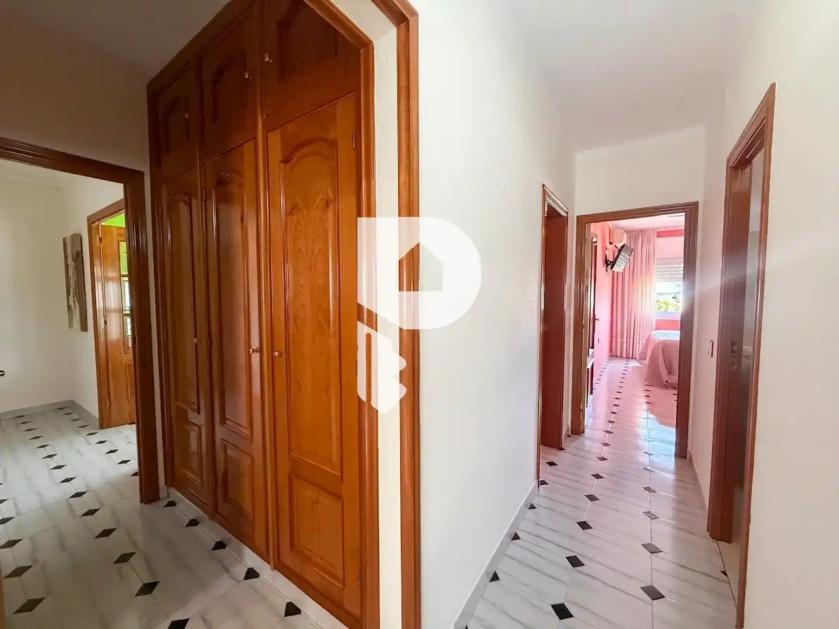 Flat for sale in Sant Vicenç Dels Horts  with Air Conditioner, Heating and Terrace