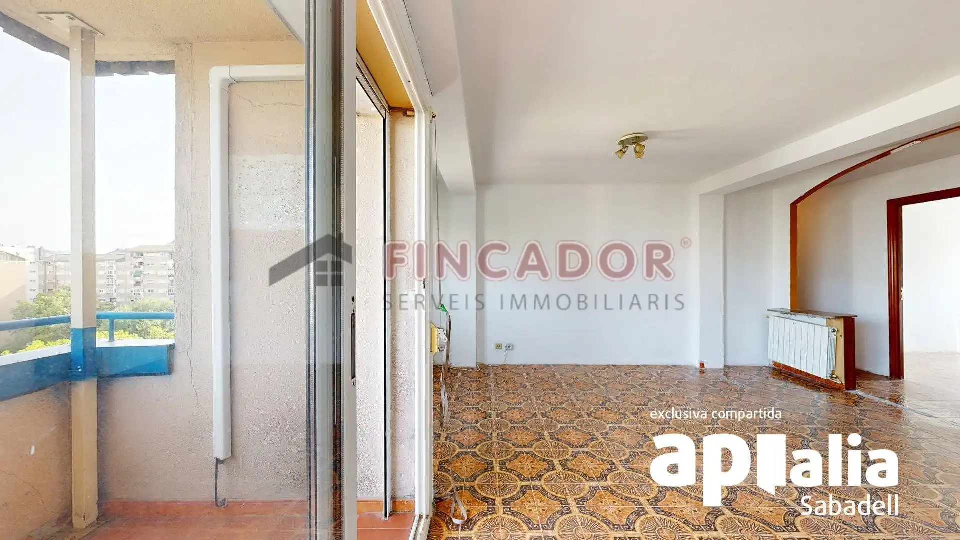 Appartamento con terrazza in vendita a Avinguda Costa Brava, imagen 5