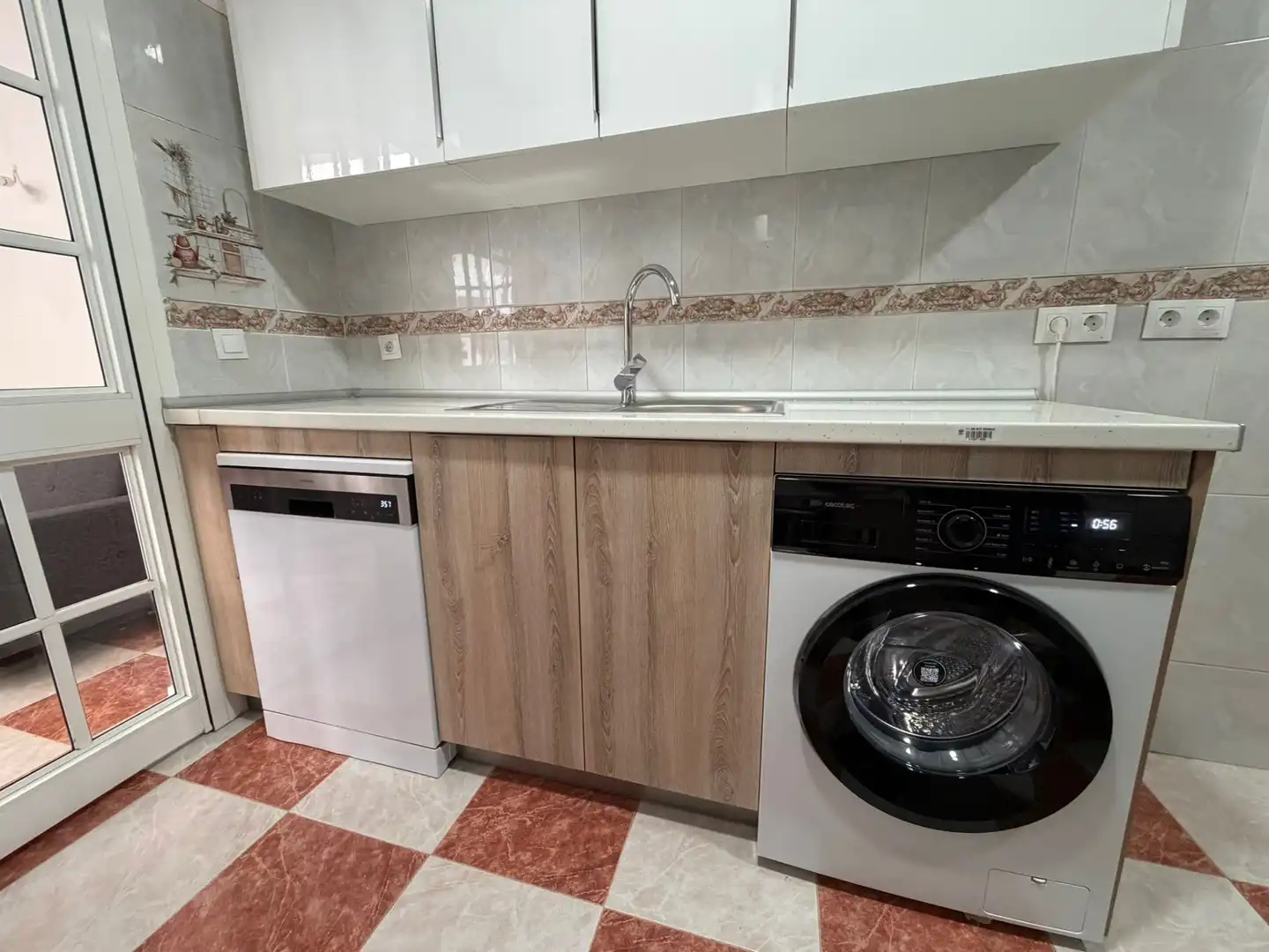 Flat for sale in Calle Río Tinto, 47, Las Flores