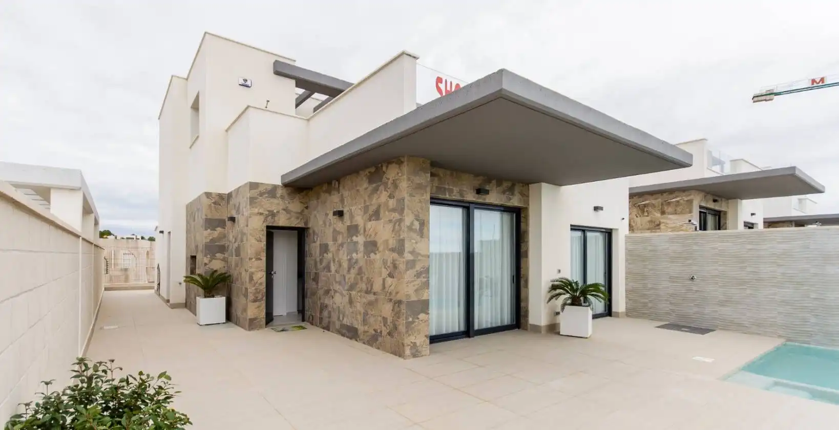 Villa avec piscine à vendre à los chirrines