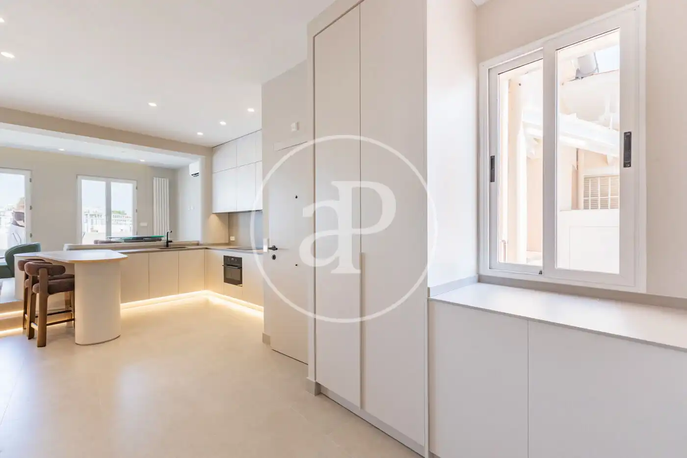 Kitchen of Flat for sale in Madrid  with Air Conditioner, Heating and Furnished