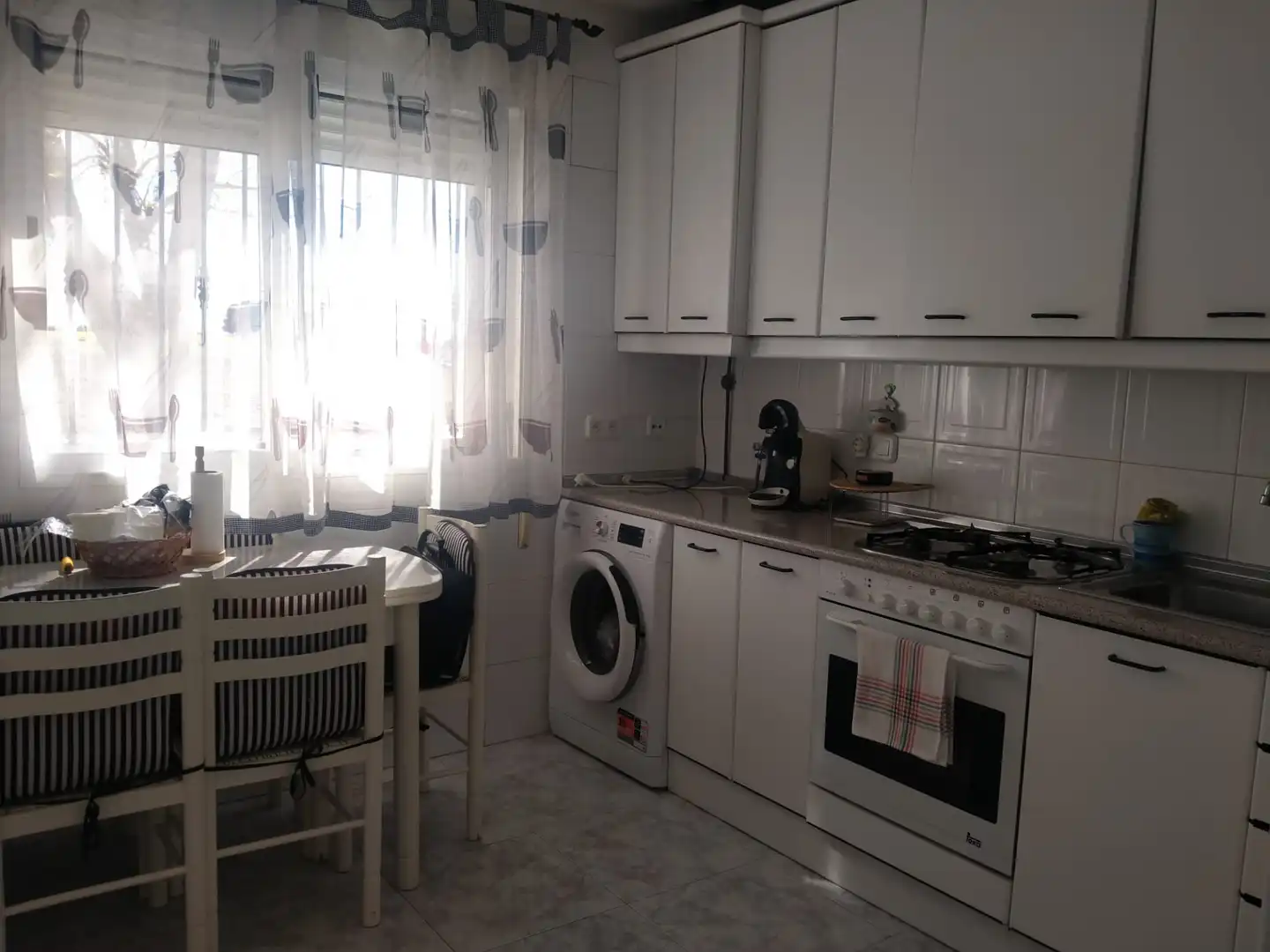 Cocina de Casa adosada en venta en La Villa de Don Fadrique con Terraza y Alarma