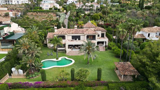 Casa-chalet en Alquiler en  11 Calle Verdi  en Sierra Blanca