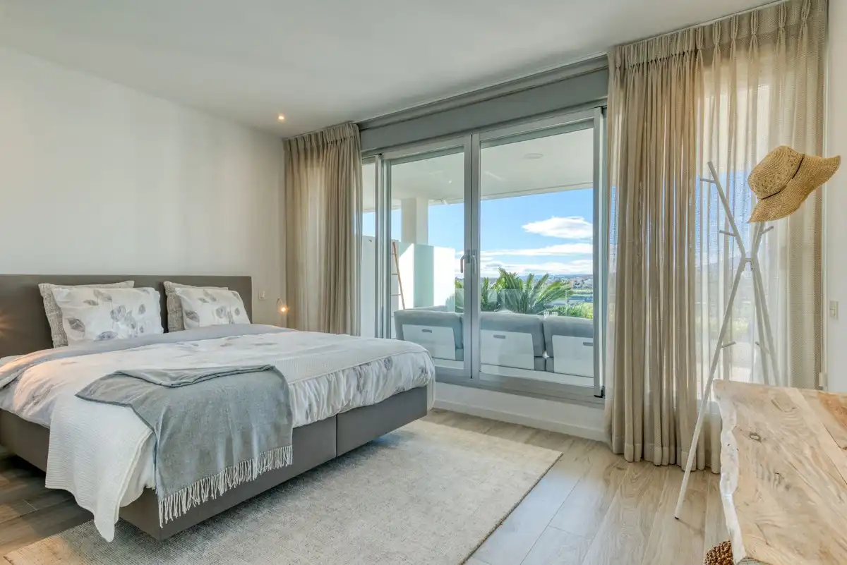 Bedroom of Ground floor for sale in Estepona  with Air Conditioner, Terrace and Storage room