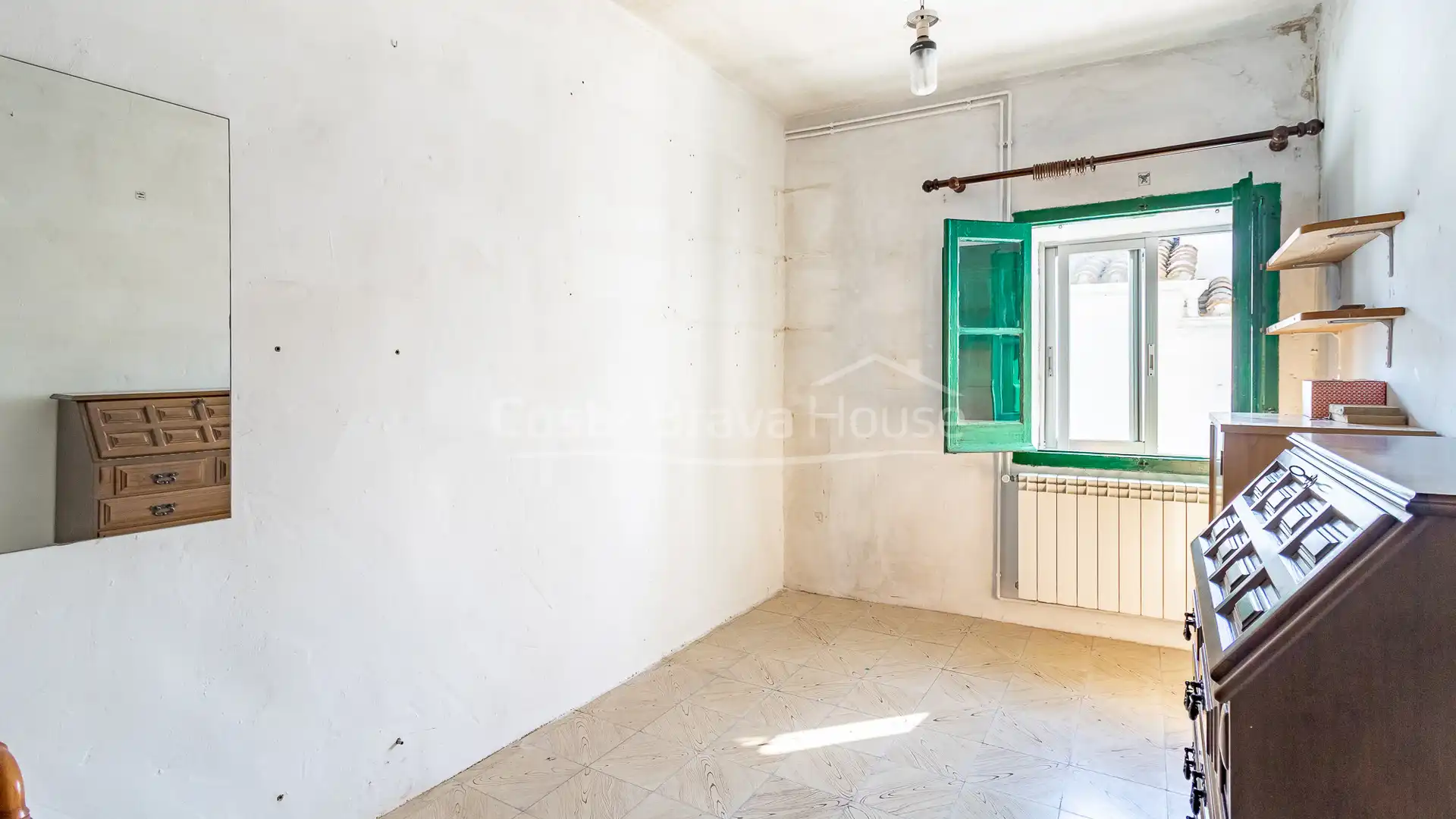 Country homes for sale in Begur  with Air Conditioner, Heating and Private garden