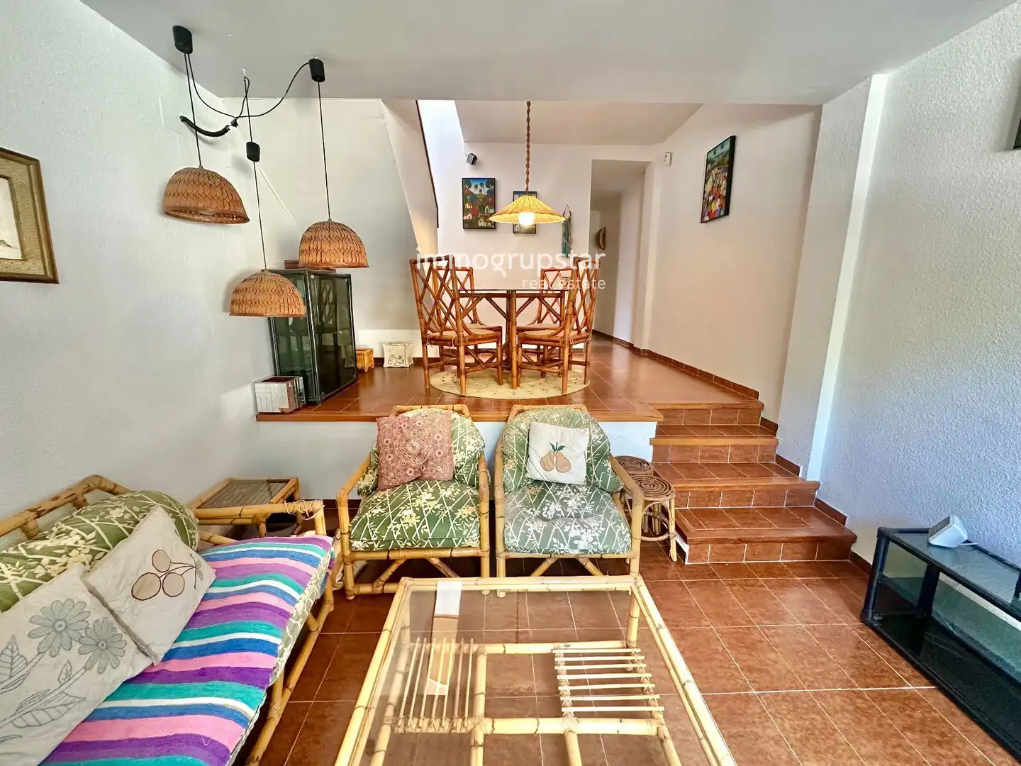 Sala d'estar de Dúplex en venda en Castell d'Aro, Platja d'Aro i s'Agaró amb Terrassa, Traster i Balcó