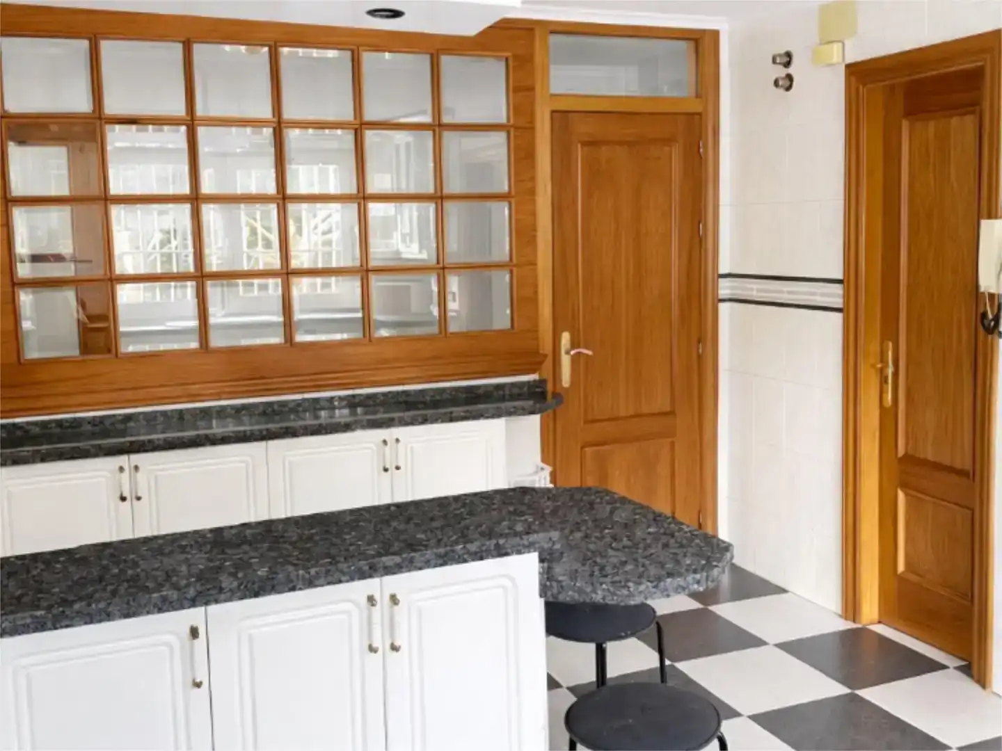 Kitchen of Flat for sale in Sariegos, León