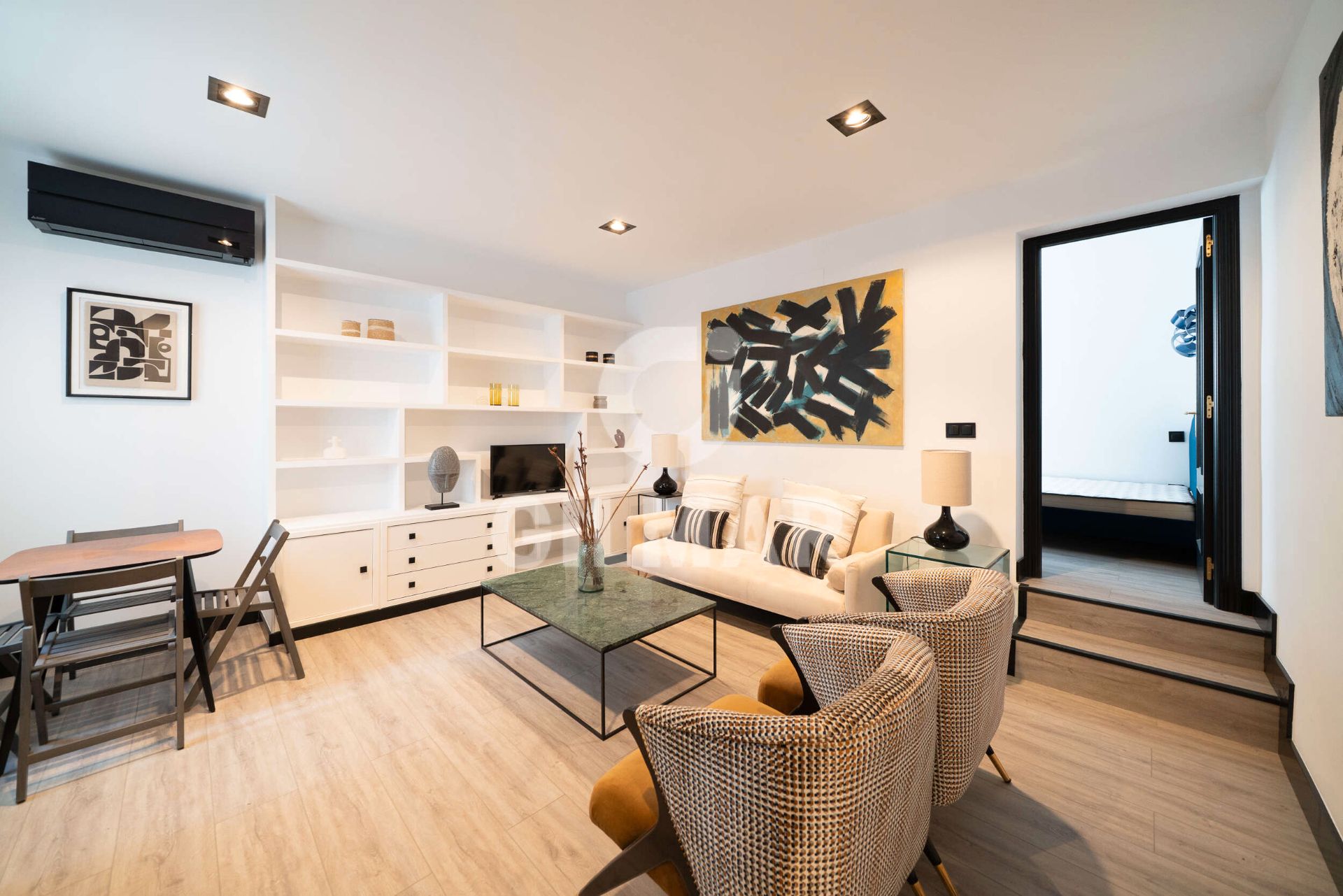 Living room of Flat for sale in  Madrid Capital  with Air Conditioner and Heating