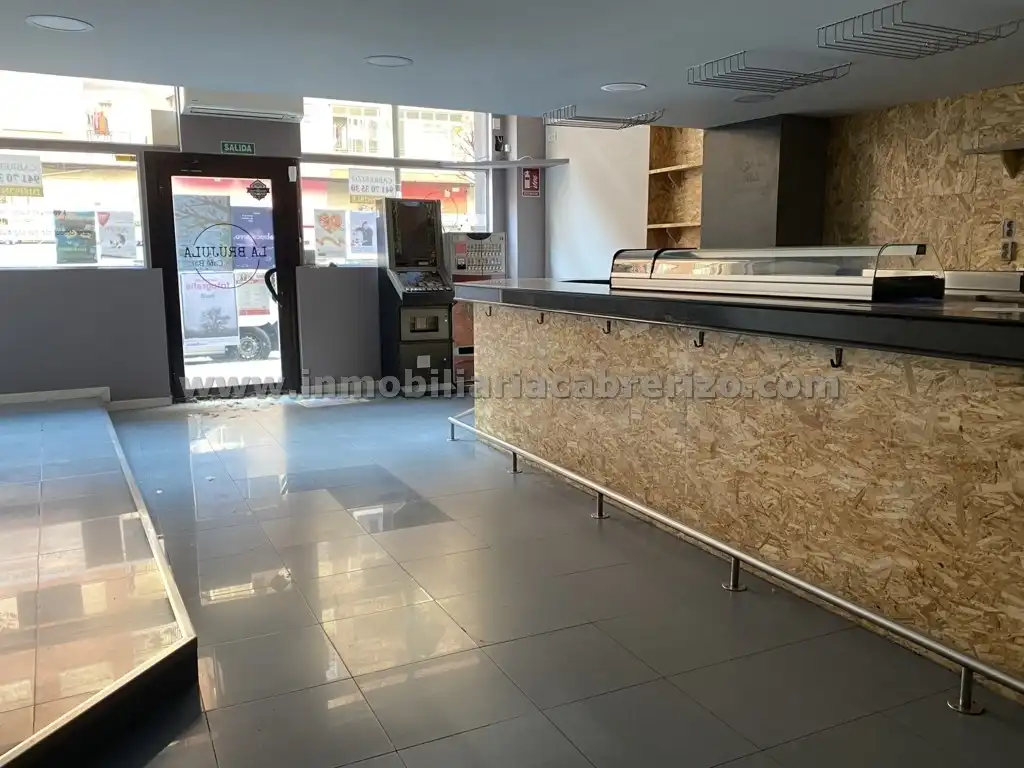 Business premises for sale in Calle Carmen Medrano, imagen 3