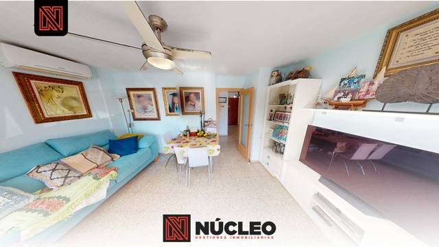 Piso en Venta en Avenida Países Escandinavos en Playa de San Juan