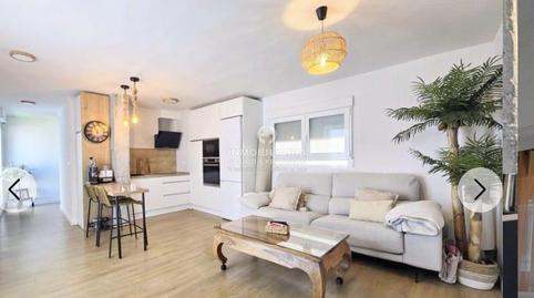 Foto 3 de Pis en venda a El Castillo, Alicante