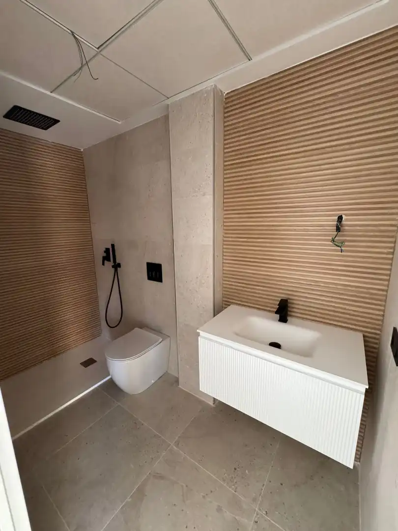 Baño de Apartamento en venta en Oliva con Aire acondicionado, Calefacción y Terraza
