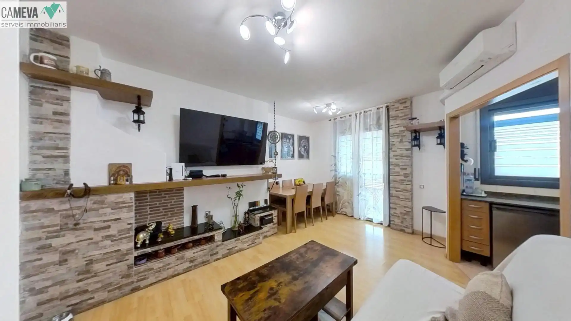 Sala d'estar de Dúplex en venda en Sabadell amb Calefacció, Parquet i Terrassa