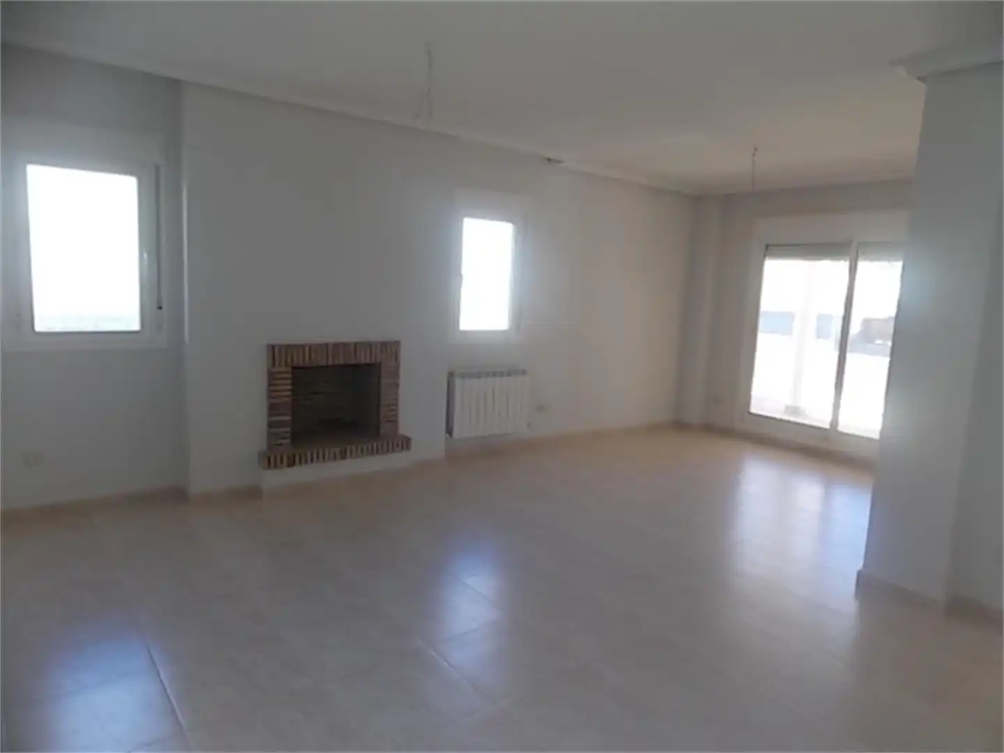 Casa de obra nueva con jardín en venta en Calle Pablo Neruda 6, imagen 6