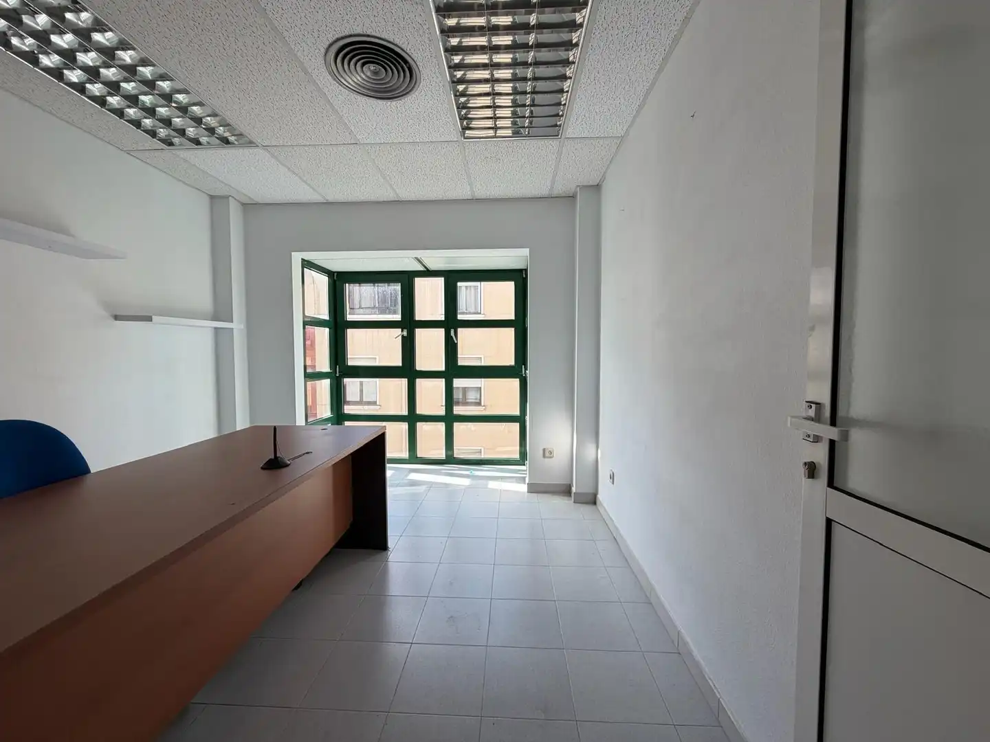 Office for rent in Ponferrada  with Furnished