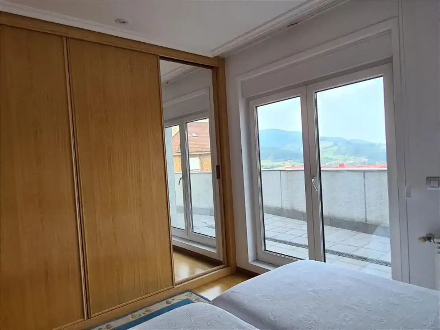 Dormitori de Apartament en venda en Pravia amb Traster, Forn i Rentadora