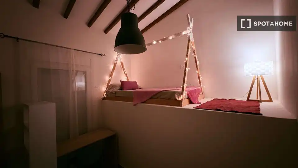 Habitación de Piso de alquiler en Sant Joan d'Alacant con Aire acondicionado, Calefacción y Amueblado