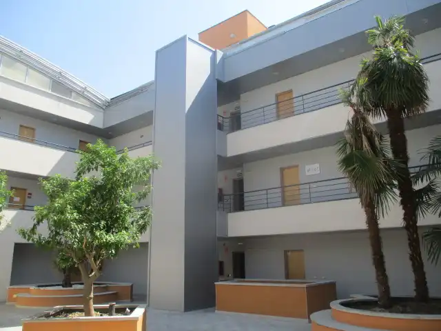 Vista exterior de Oficina de alquiler en Villaviciosa de Odón