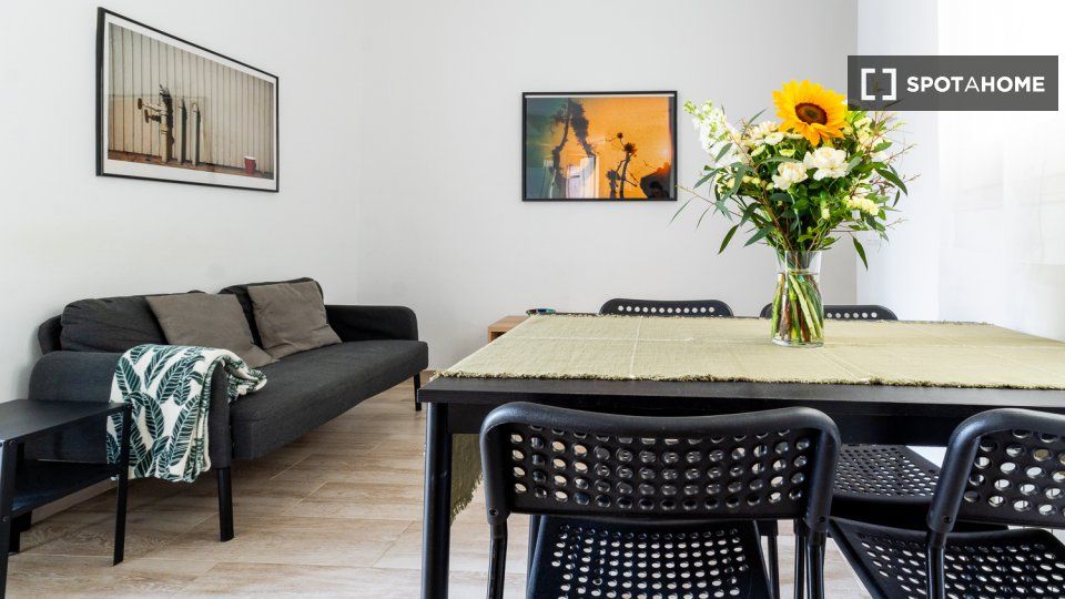 Dining room of Flat to rent in  Barcelona Capital  with Air Conditioner, Heating and Furnished