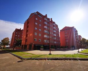 Vista exterior de Pis de lloguer en Valladolid Capital amb Terrassa