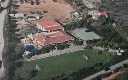 Vista exterior de Casa o xalet en venda en Santa Oliva amb Aire condicionat, Terrassa i Piscina