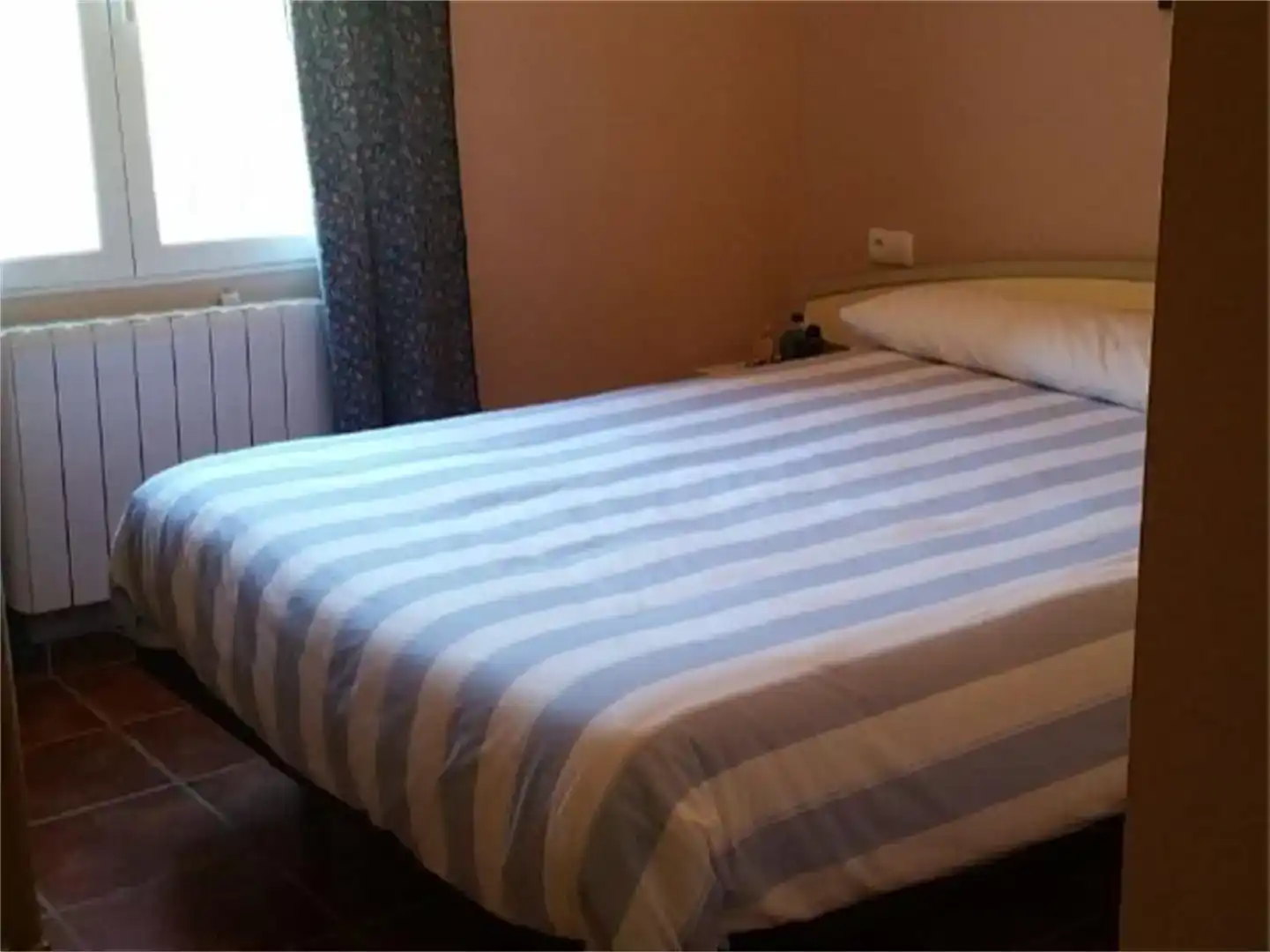 Habitación de Casa o chalet en venta en Anchuras con Jardín privado, Trastero y Amueblado