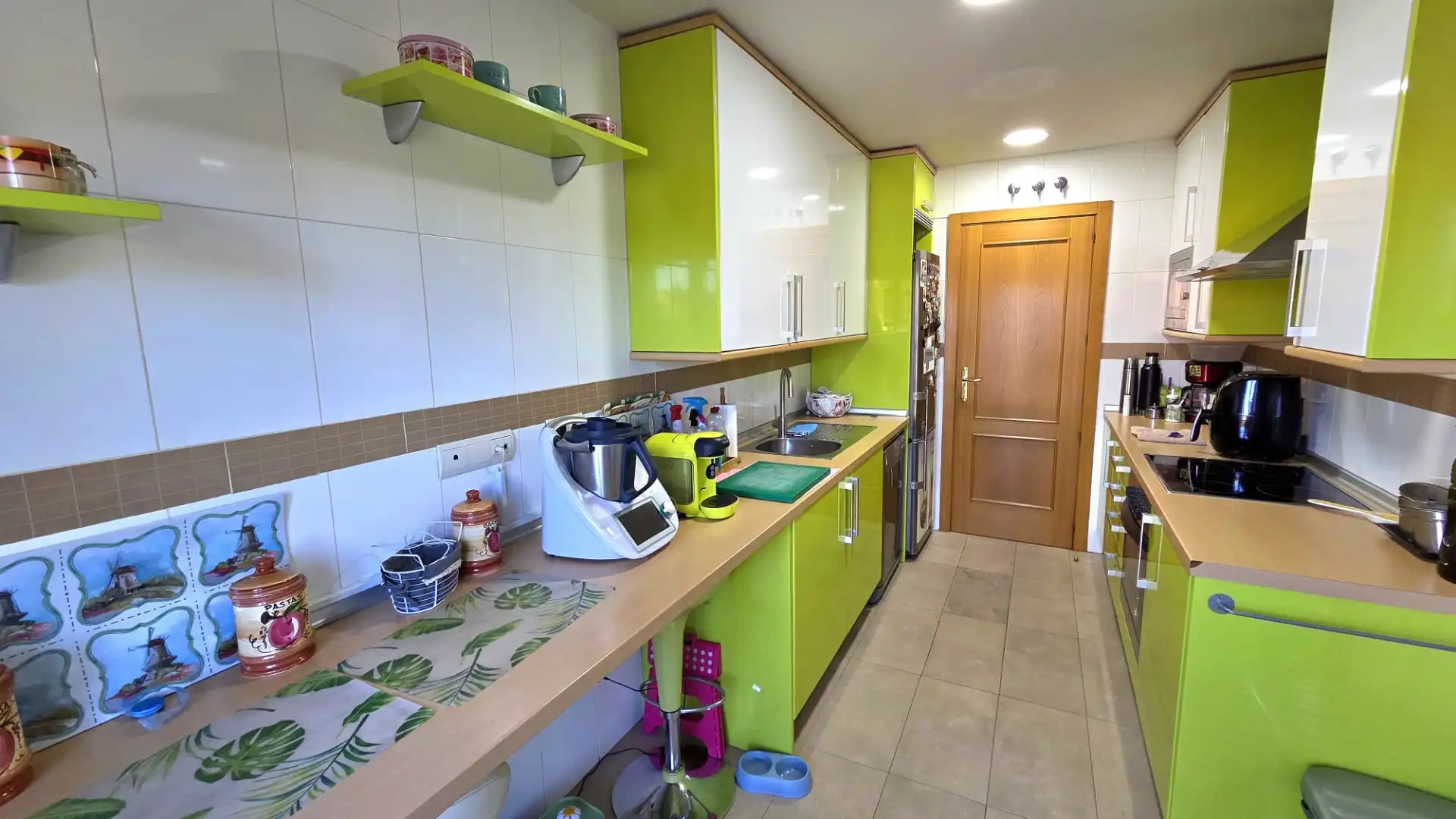 Cocina de Piso en venta en Parla con Aire acondicionado, Calefacción y Jardín privado