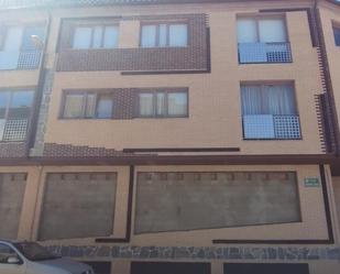 Exterior view of Box room for sale in Villaquilambre