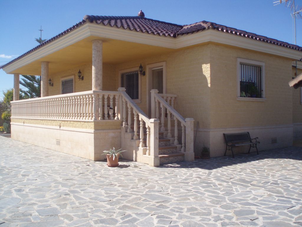 Exterior view of House or chalet for sale in Orihuela  with Private garden, Terrace and Swimming Pool
