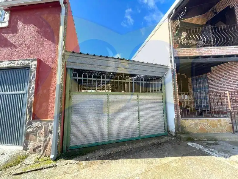 Vista exterior de Casa o chalet en venta en Galindo y Perahuy