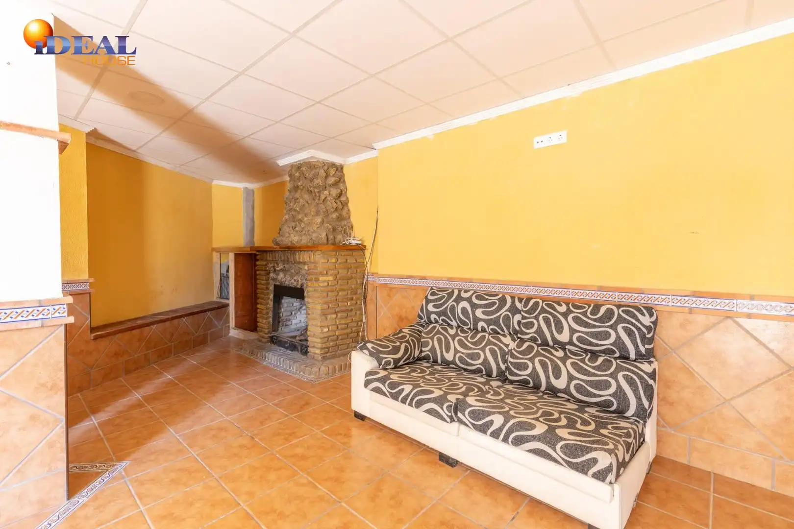 Casa o chalet en venta en Íllora con Jardín privado