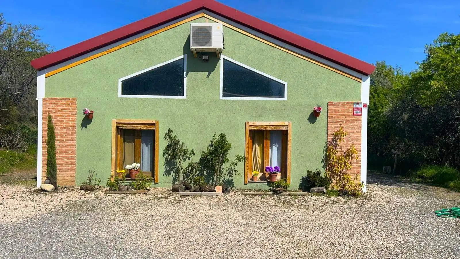 Vista exterior de Casa o chalet en venta en Colungo con Aire acondicionado, Calefacción y Terraza
