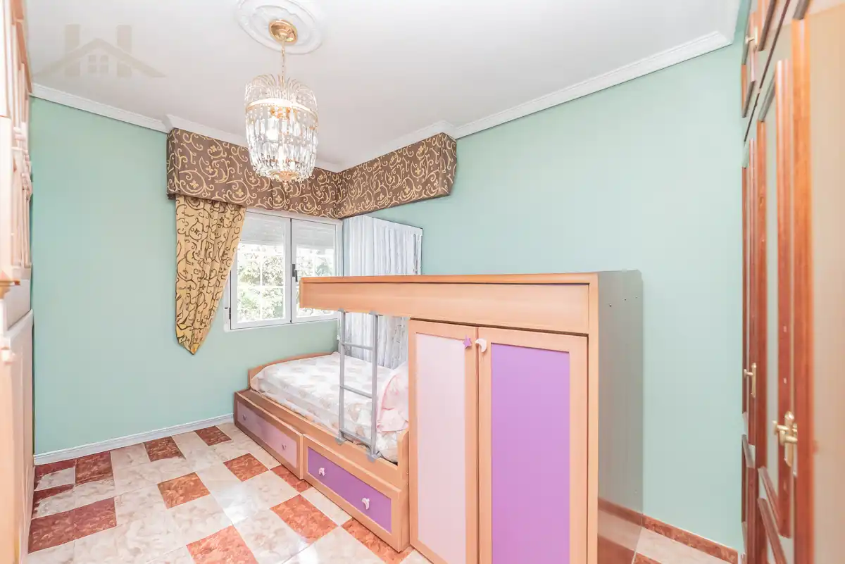 Bedroom of Houses for sale in Arroyomolinos (Madrid)  with Air Conditioner, Heating and Private garden